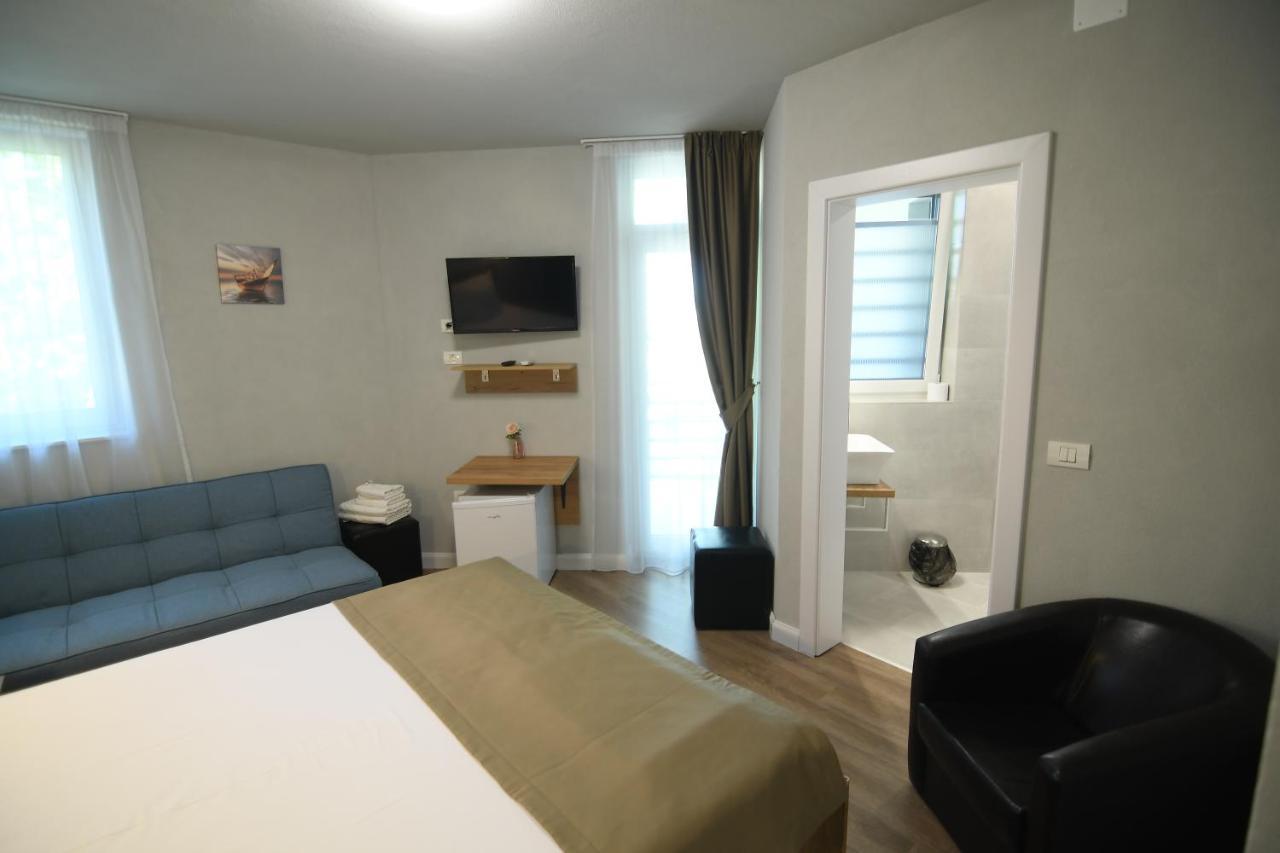 Octogon Hotel Băile Felix Екстериор снимка