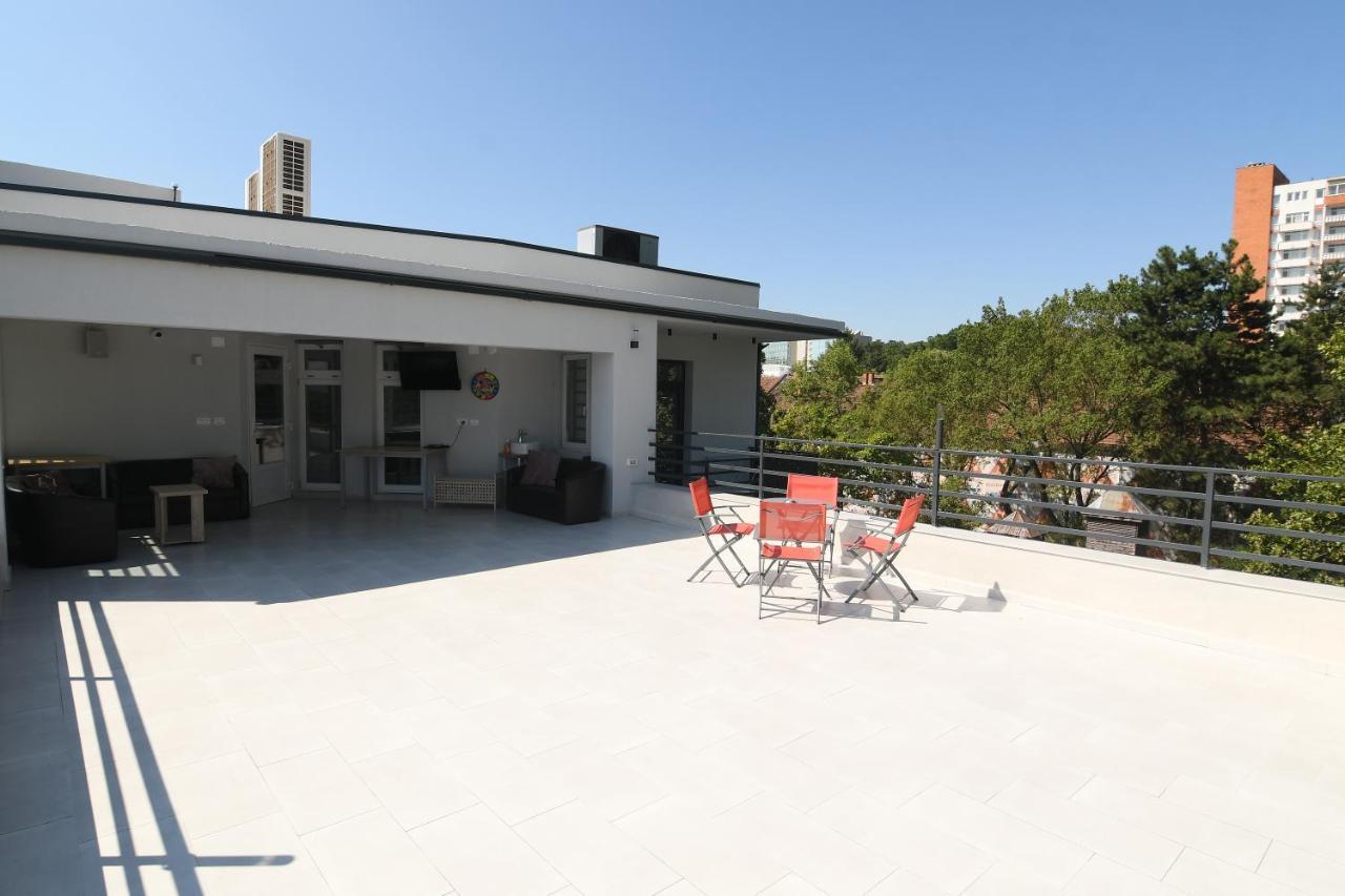 Octogon Hotel Băile Felix Екстериор снимка